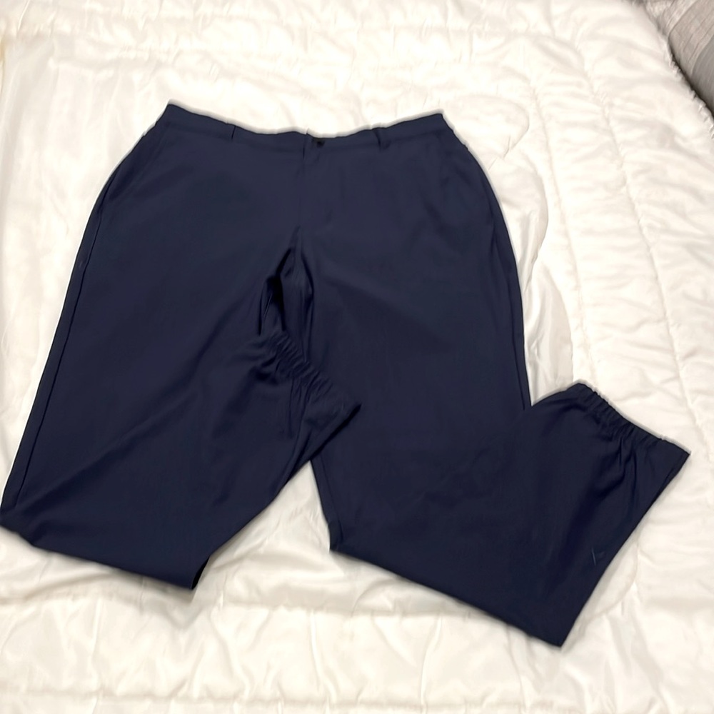 COPY - CUTS JOGGERS NAVY PANTS